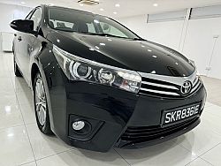 Toyota Corolla Altis 1.6L CVT Elegance LED Keyless 2015 Black